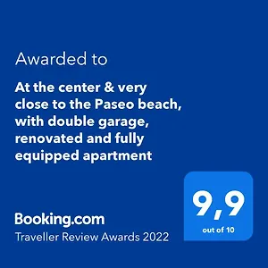 Center Paseo Beach Apartment: Renovated With Double Garage Apartment